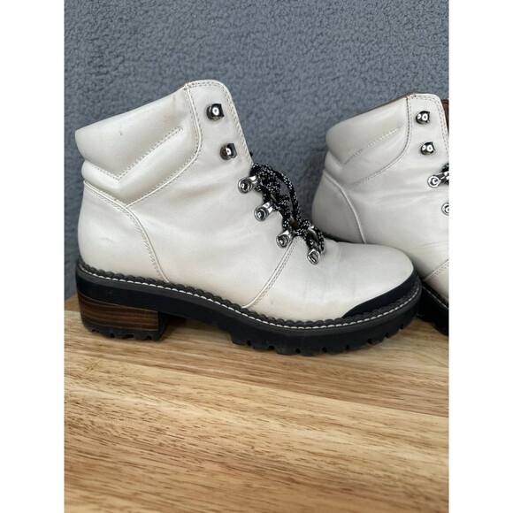 Universal Thread boots cream color sz 8 - Picture 2 of 7